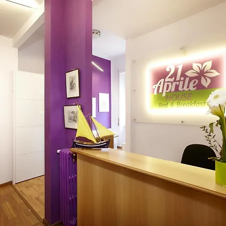 Nocleg ze śniadaniem 21 Aprile House 2*